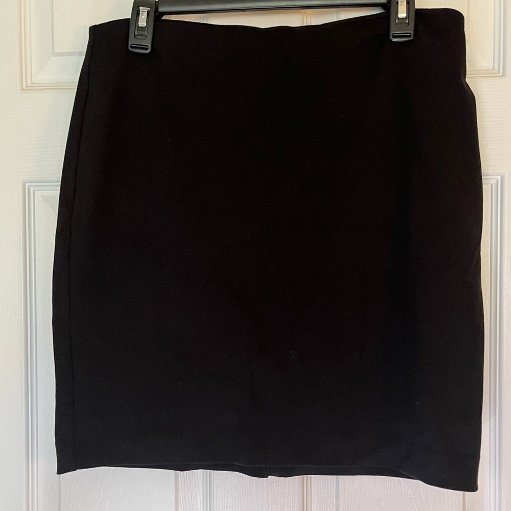 Black Mini Pencil Skirt
